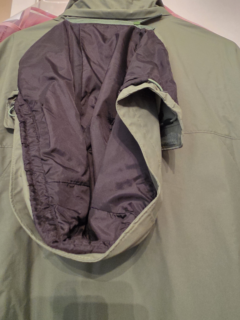 Columbia Green Performance Jacket - Picture 4 of 6